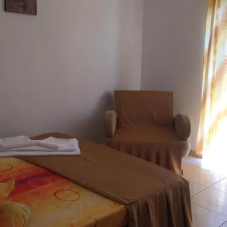 招待所 Vila Casa Maria 3*